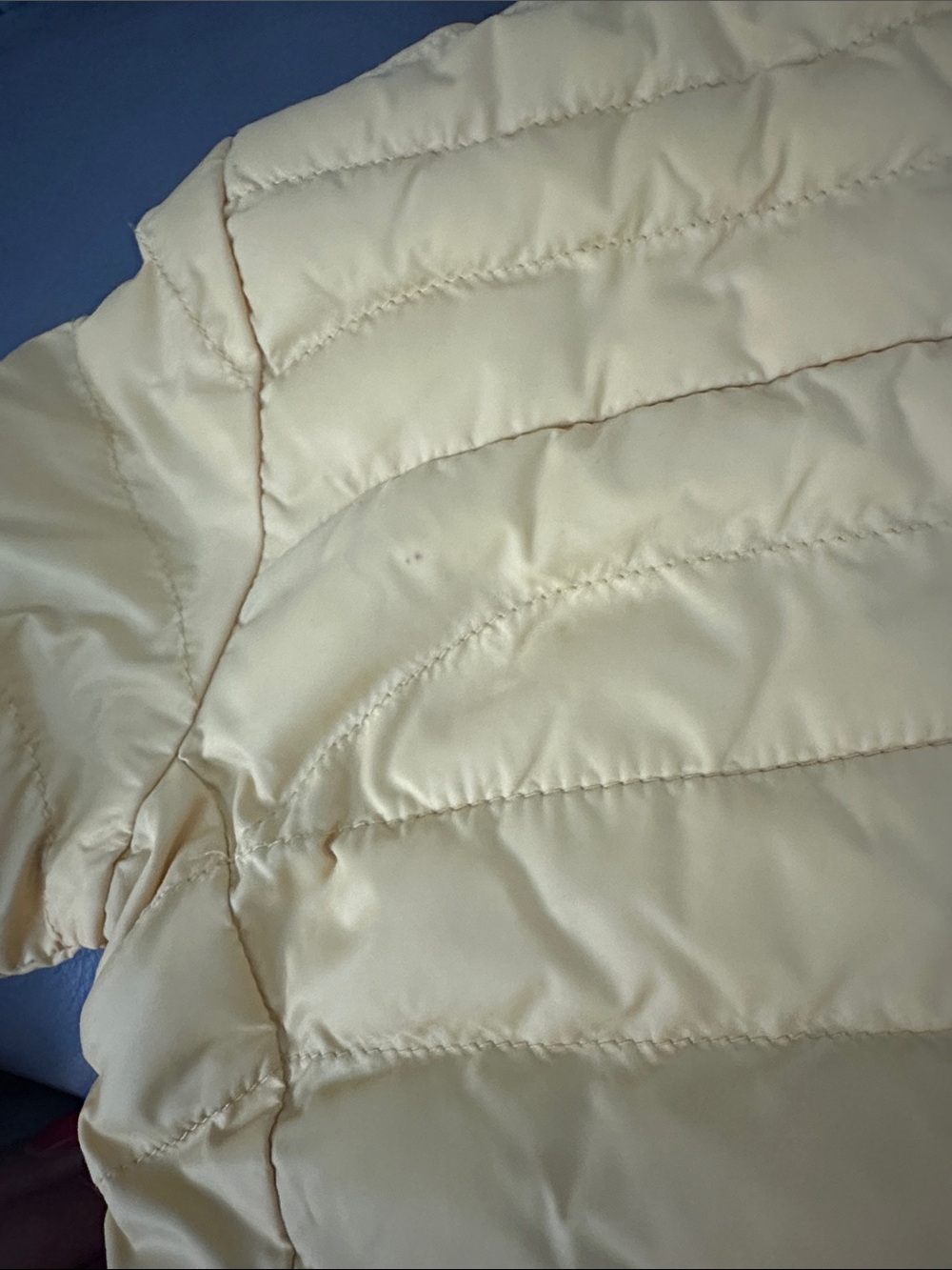 Ralph Lauren Navy Puffer Jacket with Yellow Interior - Picture 7 of 9